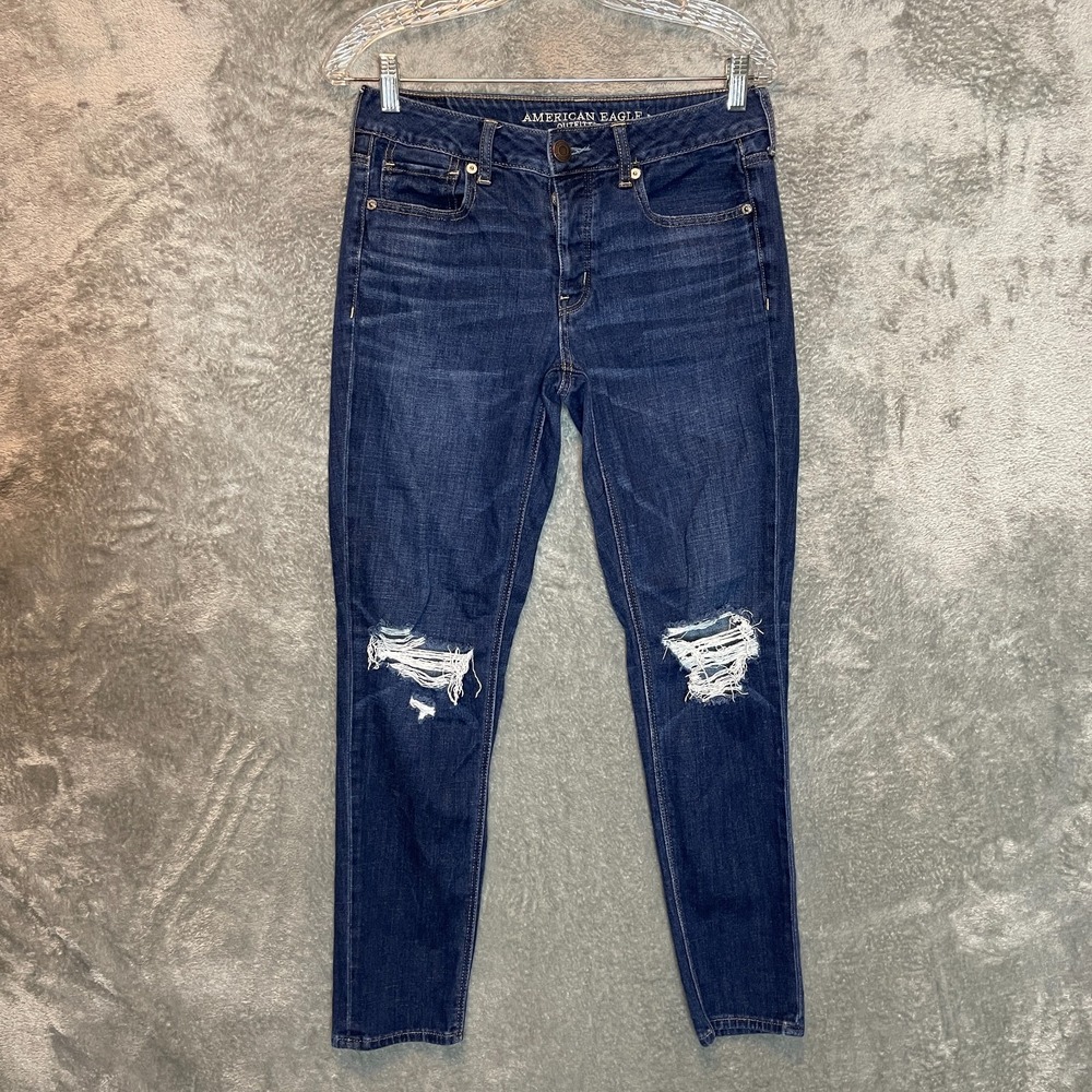 American Eagle Women‎ 2 Blue Tomgirl Relaxed Slouchy Distressed Button Fly Jean